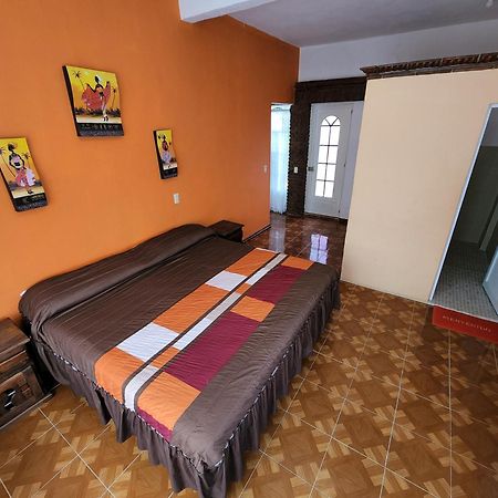 Quinta Las Bugambilias Hotel Tecozautla Exterior foto